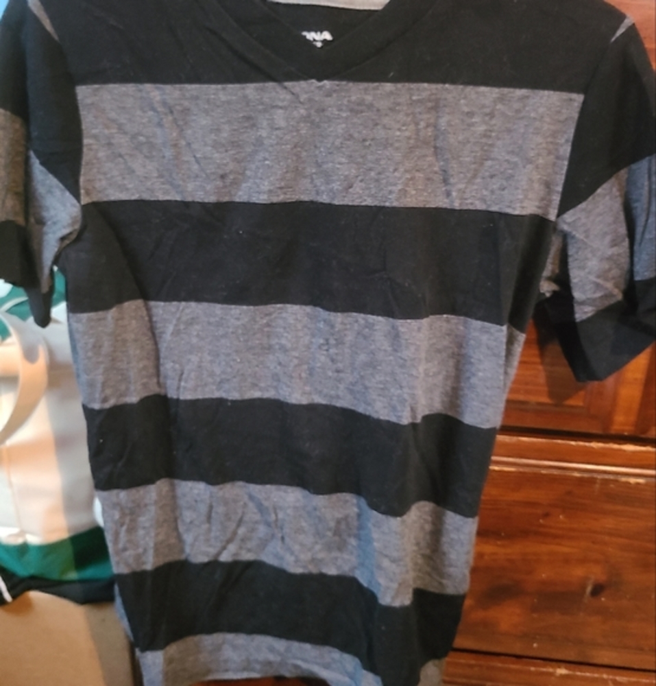 !!.          Boys (14/16) short sleeve top